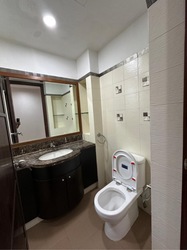 Hillington Green (D23), Condominium #588765801